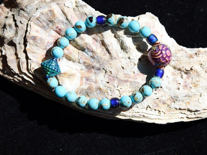 Color-changing Mood Mirāja collection. Unique Agates Quartz Jaspers Amazonite Lava Tiger Eye bracelet with Mirage Mood Shangri-La Round Bead