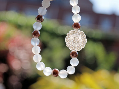 White Line Collection:  Selenite gypsum bracelet with Pearl Glass and A beautiful large acrylic bead in Lace look. marvelous