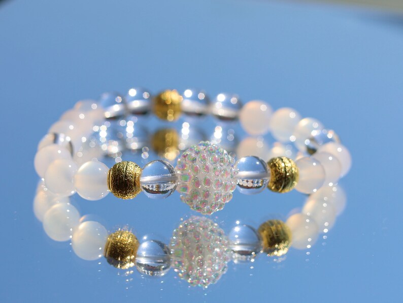 White Line Collection: White Agate bracelet with rock crystal and vely Berry Bead. Transparent Iridescent - as soap bubble