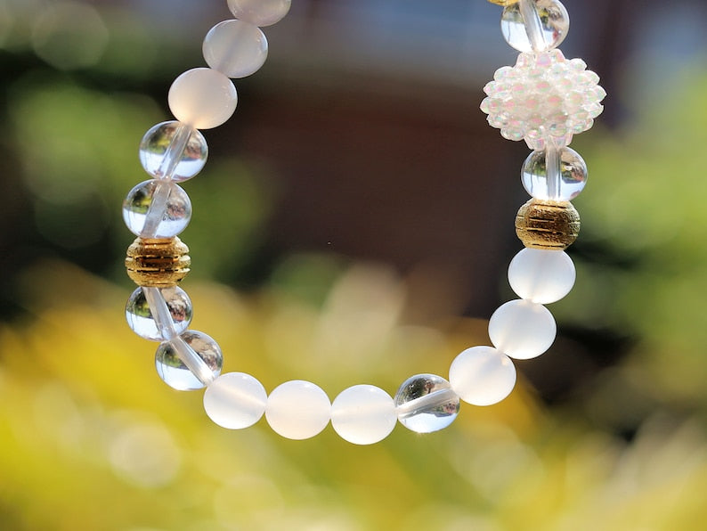 White Line Collection: White Agate bracelet with rock crystal and vely Berry Bead. Transparent Iridescent - as soap bubble
