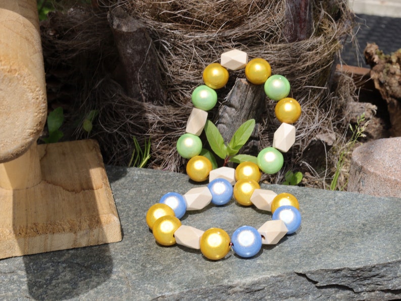 SET 3D Miracle beads bracelets.  Dare to stand out, dare to be different with a unique style! Exclusively on Wajakaa.