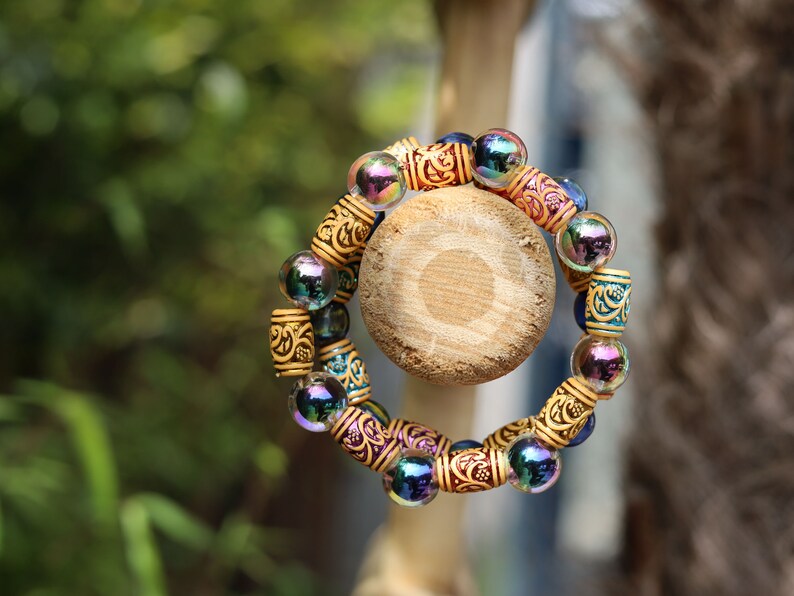 SET Holographic bracelets with Barrel Beads Imitation Wood Beads Acrylic Spaced Beads. erfect handmade gifts and on-trend unique jewelry.