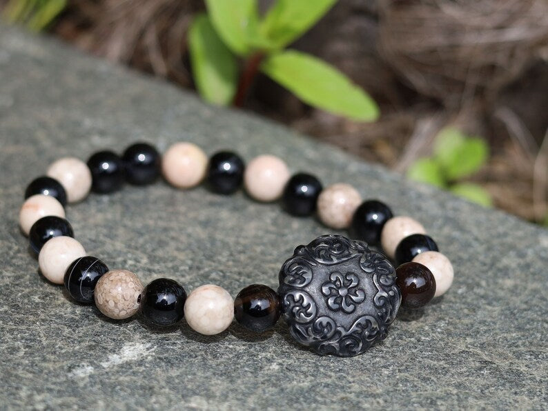Maifanite/Maifan Stone Beaded bracelet with Black Banded Agate Onyx . With A beautiful large acrylic bead in 'Lace' look