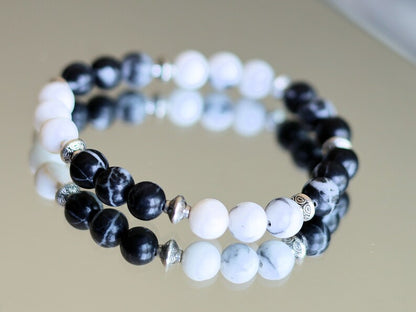 Zebra Jasper bracelet, gemstone beads made from a variety of jasper known for its distinctive black and white striped patterns