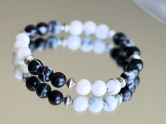 Zebra Jasper bracelet, gemstone beads made from a variety of jasper known for its distinctive black and white striped patterns