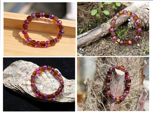 Glass Bead Cube Amethyst 8x8mm bracelet with Cosmic Round bead Ø10mm Amethyst w Gold. Total weight approx 29 gr. Glass beads with an impressive finish.