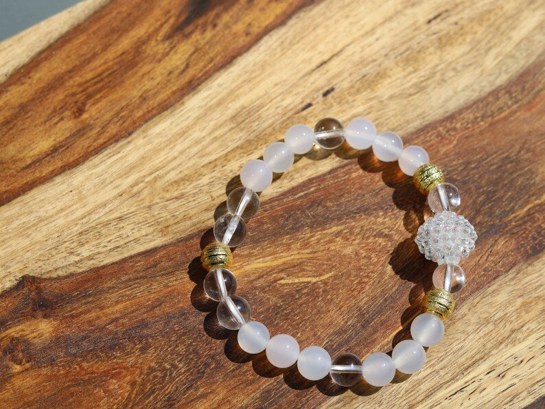 White Line Collection: White Agate bracelet with rock crystal and vely Berry Bead. Transparent Iridescent - as soap bubble