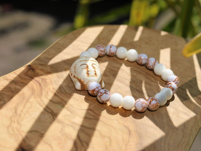 White Line Collection: White Onyx Agate bracelet with White Turquoise Gold Color Wire Pine beads. Beautiful large Buddha