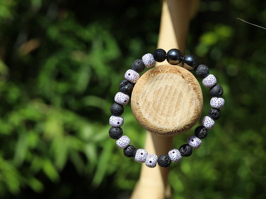 Super beads Leklai bracelet combined with Lava beads and Starmoon Bodhi Barrel beads.  Can be used as: Diffuser bracelets
