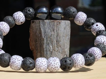 Super beads Leklai bracelet combined with Lava beads and Starmoon Bodhi Barrel beads.  Can be used as: Diffuser bracelets