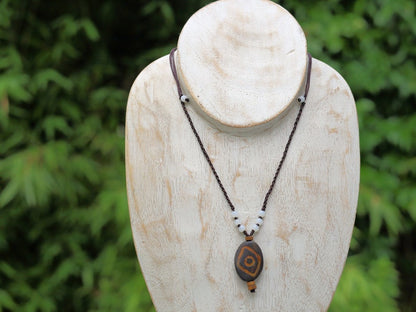 Rare Agate Tibetan 2 Eye DZI pendant. With Hand Knotted Adjustable Cord String Necklace. will be full of unity, harmony and happy feelings.
