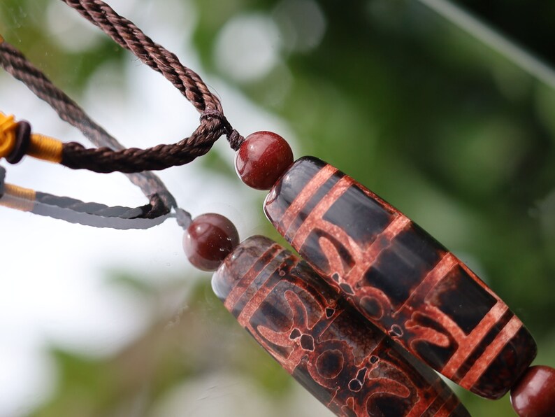 Good Quality Rare Tibetan Agate Dzi Hand Carved *Ritual Implement* Bead. With Hand Knotted Adjustable Cord String Necklace.