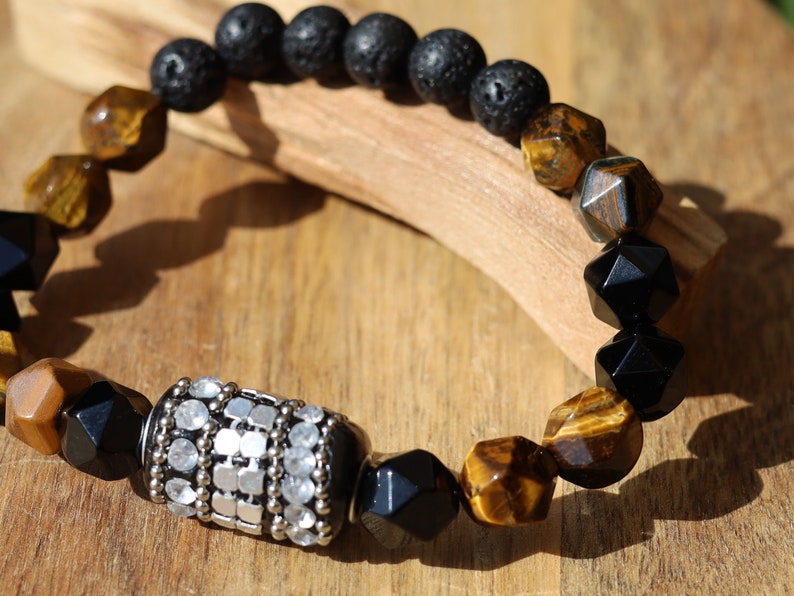 Hexagoon Tiger eye beaded bracelet with Handmade Indonesia Bead, with Iron Chains, Rhinestone and Brass Findings and Lava beads.
