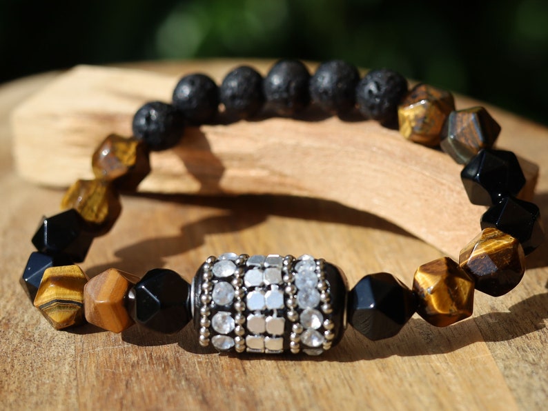 Hexagoon Tiger eye beaded bracelet with Handmade Indonesia Bead, with Iron Chains, Rhinestone and Brass Findings and Lava beads.