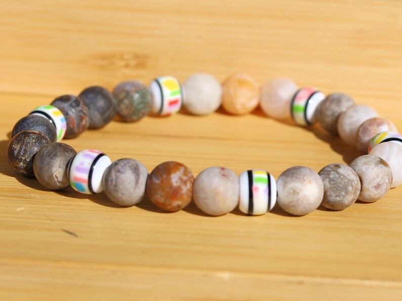 Bamboo leaf agate, also known as bamboo agate or bamboo jasper. Bracelet with unique glass spacer beads. nature and the vitality