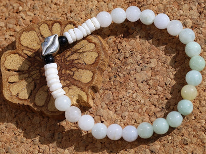 Beryl mineral bracelets with ibetan Antiqued Silver Round Floral Spacer Beads and Antique Silver Mouth Smile Lips Bead