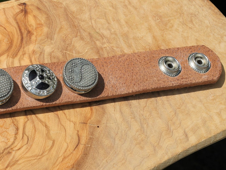 Brown Cuff Bracelet, Leather Bracelet, Wire-cable Chain, metal button leather Bracelet, brown Leather Wrap Bracelet,poppers,chunks, buttons.