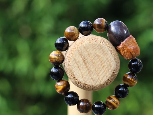 Natural Bodhi Myanmar Eggplant Bodhi  bracelet with black agate and Tiger eye. under which Siddhartha Gautama, the Buddha