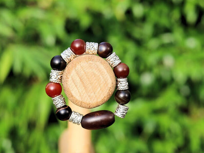 Unique Drum Bead Bracelet Natural Jade/ Agate with natural jade/ Agate. supportive treatment improves people’s knowledge. a little magic