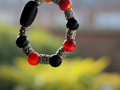 Unique Drum Bead Bracelet Natural Jade/ Agate with natural jade/ Agate. supportive treatment improves people’s knowledge. a little magic