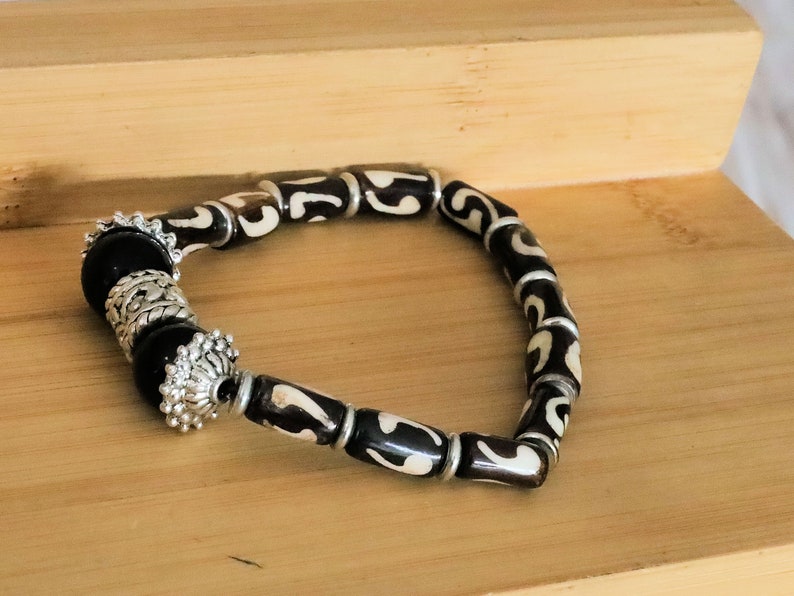Exclusive Agate beads 12mm bracelet with plastic tubes and Silver Beads-Antique Silver.  powerful way to express your individuality