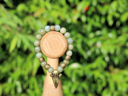 Cool 10 mm High grade natural Green Jade  with Men's Vintage Silver Norse Viking 3D Wolf. often seen as symbols of strength and resilience