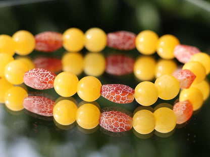 Yellow Chalcedony Jade combined Wonderful Rare Tibetan Dragon Vein Agate Dzi Cut Beads. Nepalese & Tibetan. your taste and style