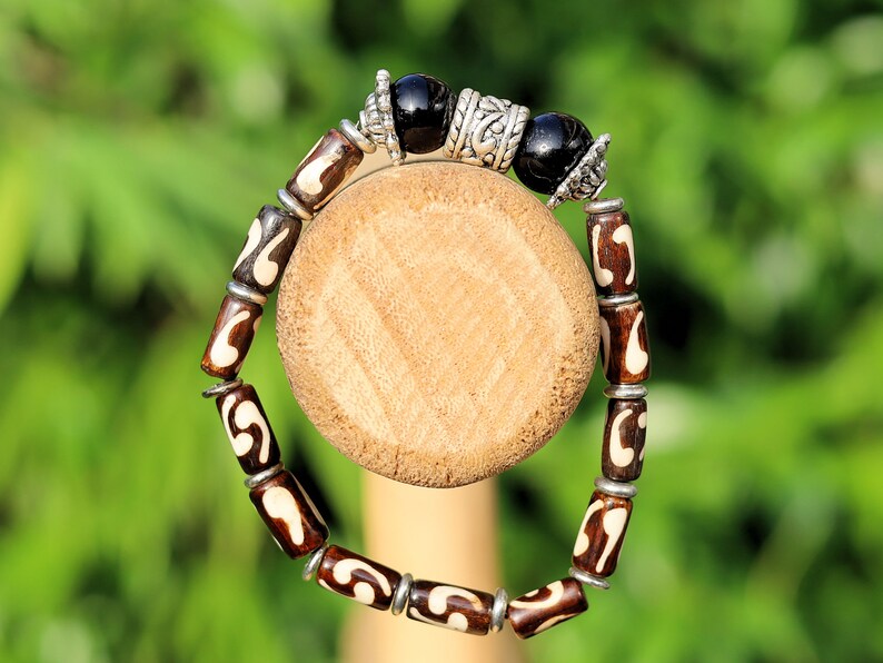 Exclusive Agate beads 12mm bracelet with plastic tubes and Silver Beads-Antique Silver.  powerful way to express your individuality