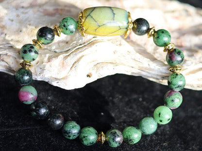 Exceptional Natural Epidote Bracelet with Agate Big Drum Bead, enhancing one's personal power, increasing self-confidence