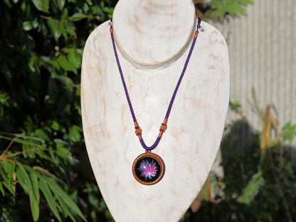 Marijuana Black/ purple Round Glass Cabochon Flatback in Wood Cabochon. Eye is 3mm. Shape: round dome