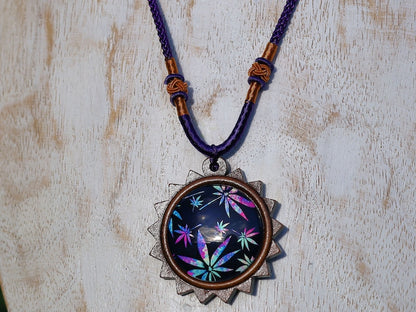 Marijuana Purple/ divers Round Glass Cabochon Flatback in Wood Cabochon. Eye is 3mm. Shape: round dome