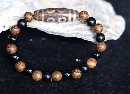Old Eight-eye  eyed Dzi  bead Agate/ Burly wood bracelet . in all the spheres of life, why it can attract material and spiritual wealth
