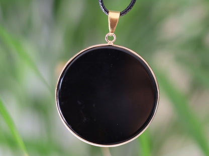 Black mirror Obsidian Natural Stone Disc Shape Pendant.Obsidian Natural Stone Disc Shape Pendant,often referred to as a black mirror.3 SIZES