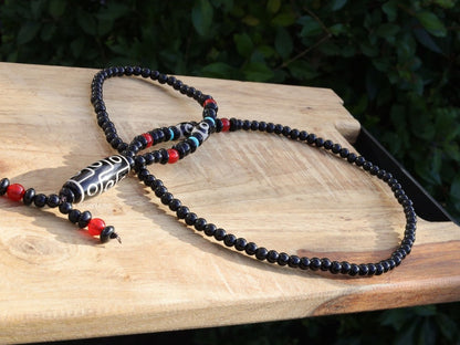 Splendid Nine-eye dZi bead necklace. It is called “The Star of Prosperity and the Heaven Protection”. Black white Dzi bead, protection, luck