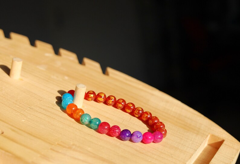 Flashy set bracelets with Natural Stone 7 Chakra Healing Beads Dragon Veins. Natural Himalayan Rainbow Quartz Crystal drum beads