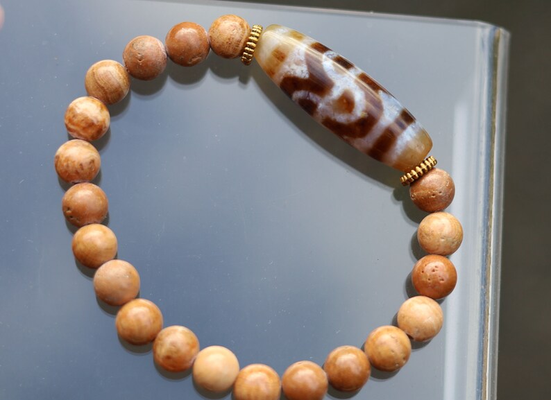 Old Fortune Wave dZi bead Wood Lace Agate bracelet. highly valued for its unique and eye-catching appearance. Rare find
