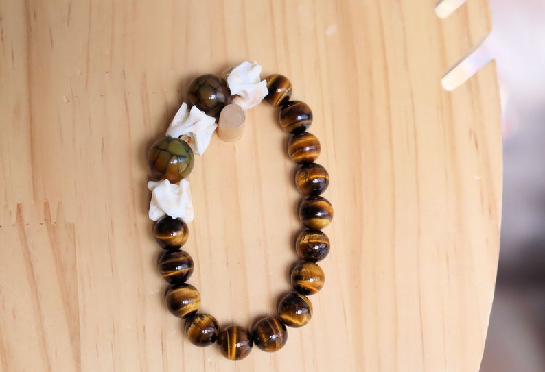 Real Snake Vertebrae with Dragon 15mm veins natural jade and Tiger Eye beads.snake jewelry can help bring closer to their own transformation