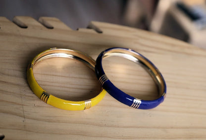 Set India 2x Purple. yellow  Enamel Gold Plated Set of 2 Bangles. Embrace your beauty and highlight your pretty appearance