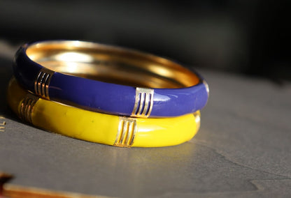 Set India 2x Purple. yellow  Enamel Gold Plated Set of 2 Bangles. Embrace your beauty and highlight your pretty appearance