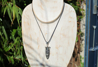 925 Silver Plated-Orthoceras   An Orthoceras pendant incorporates the fossilized remains of an ancient marine cephalopod that lived over 400 million years ago