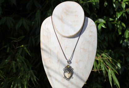 925 Silver Plated-Carved Face  Moonstone with Citrine. Bali Godess. the mystical and soothing energies of Moonstone with the vibrant and positive energies of Citrine