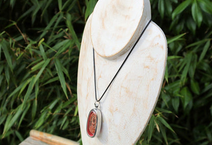 The Phra Khun Phaen (Split Egg) amulet created by Luang Por Dee of Wat Phra Rup in Suphanburi  is a unique and highly revered artifact