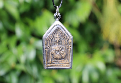 The Kun Peng+Ku Man Tong amulet represents a unique blend of Thai spiritual traditions, combining aspects of two distinct types