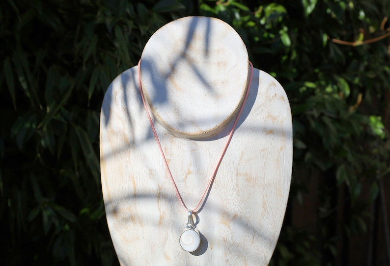 Shiva Eye (Shell) pendant, gemstone necklace, gemstone amulet, gemstone talisman, wajakaa design