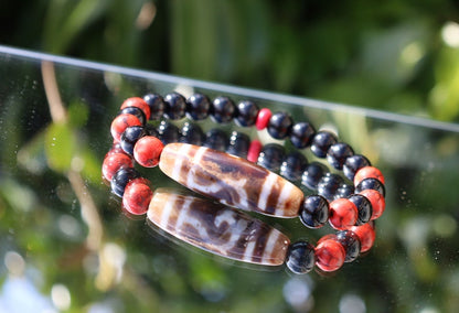 Old Ruyi Dzi  bead Agate bracelet with Agate and Red Howlite. Good Luck Tibetan Black Agate Bead. calming the mind, reducing stress