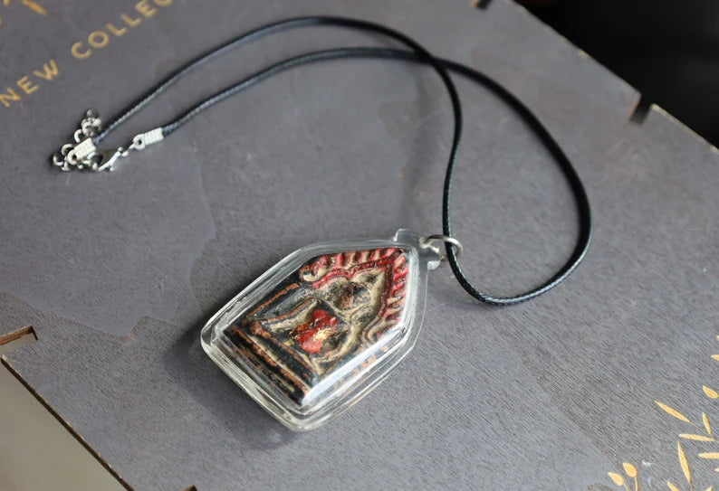 Rare amulet Phra Khun Phaen is a revered and sought-after talisman in Thai Buddhist culture.blessings, protection, and spiritual empowerment