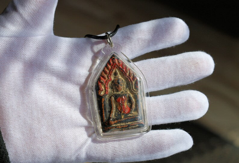 Rare amulet Phra Khun Phaen is a revered and sought-after talisman in Thai Buddhist culture.blessings, protection, and spiritual empowerment