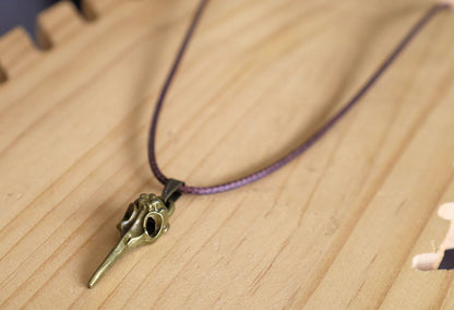 Plague Doctor Bird Mask Necklace Raven Skull, color bronze. size 9 mm x 40 mm, total weight 6 gr.