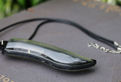 Meed Mor is a traditional Thai knife known for its spiritual and cultural significance. It is often used in rituals and ceremonies