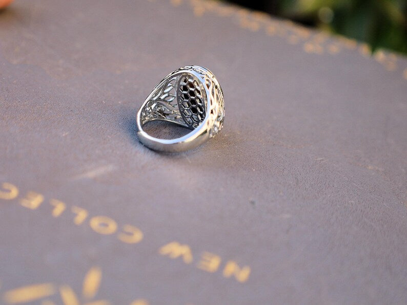 Handmade Tibetan Evil-Eye dZi Bead Ring. This ring is ideal for those seeking both style and spiritual protection.